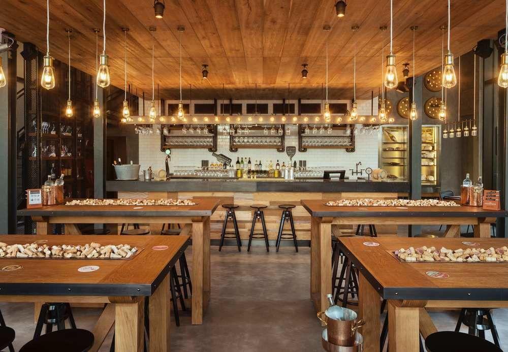 La Ville Hotel & Suites City Walk Dubai, Autograph Collection Kültér fotó Tasting room at the distillery